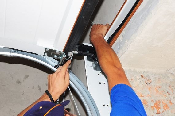 Garage Door Rollers Replace